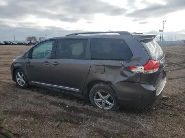 2012 Toyota Sienna XLE