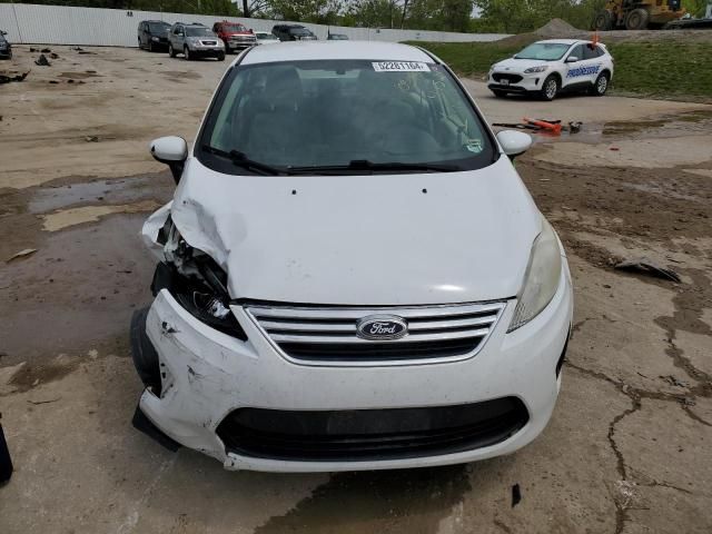 2013 Ford Fiesta SE