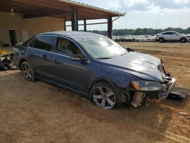 2012 Volkswagen Passat SE