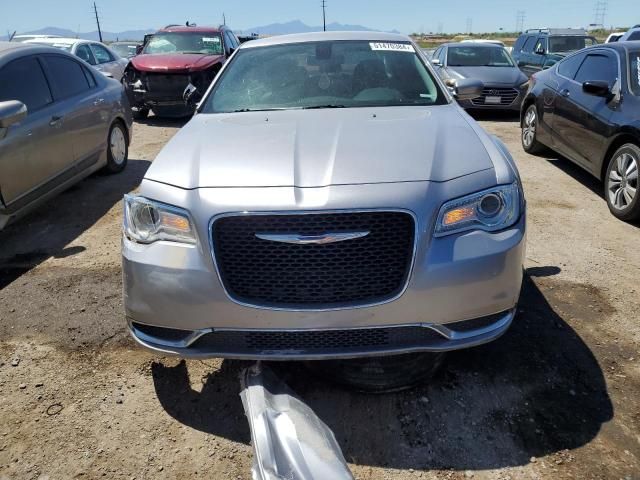 2015 Chrysler 300 Limited