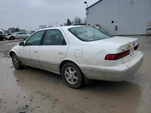 1999 Toyota Camry LE