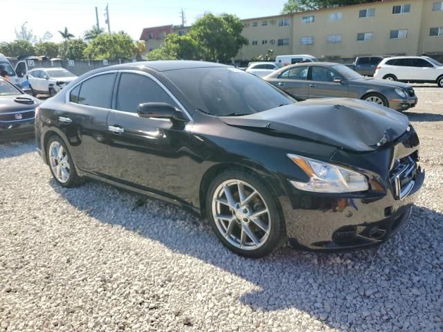 2010 Nissan Maxima S