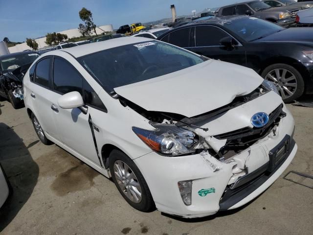 2014 Toyota Prius PLUG-IN