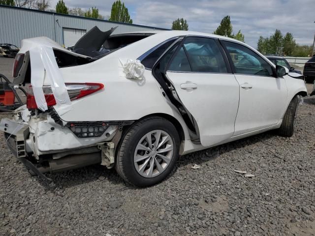 2017 Toyota Camry LE