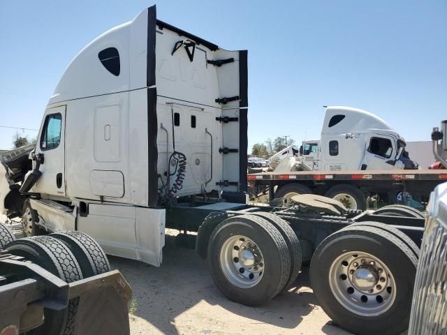 2016 Freightliner Cascadia 125