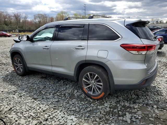 2019 Toyota Highlander SE