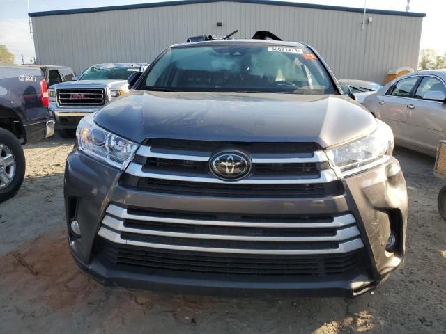 2018 Toyota Highlander LE