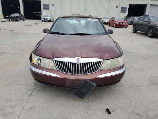 2002 Lincoln Continental