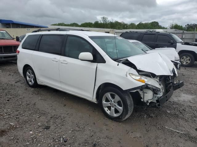 2012 Toyota Sienna LE