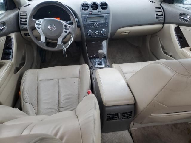 2010 Nissan Altima Base