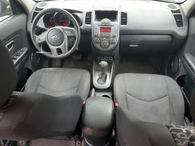 2011 KIA Soul +