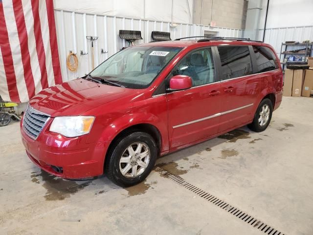 2009 Chrysler Town & Country Touring