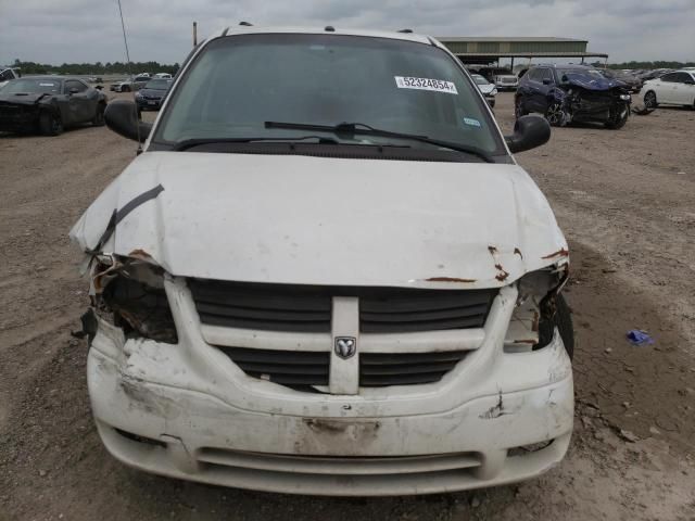 2006 Dodge Grand Caravan SE