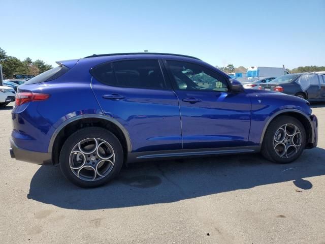 2023 Alfa Romeo Stelvio TI