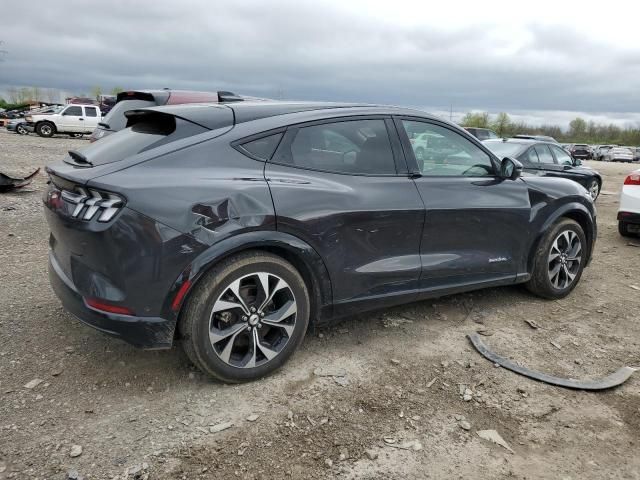 2022 Ford Mustang MACH-E Premium