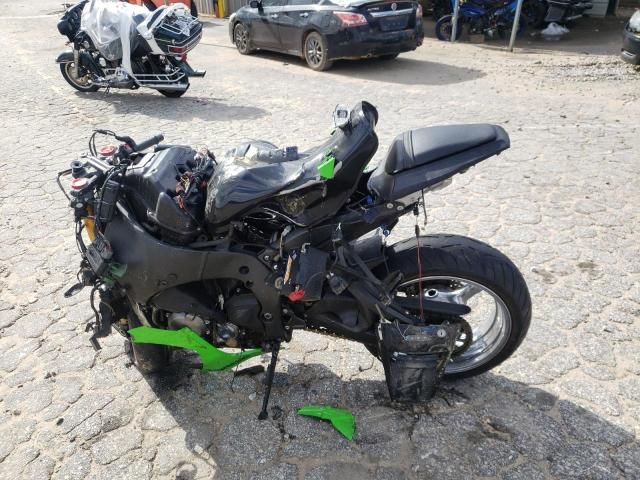 2013 Kawasaki ZX1000 J