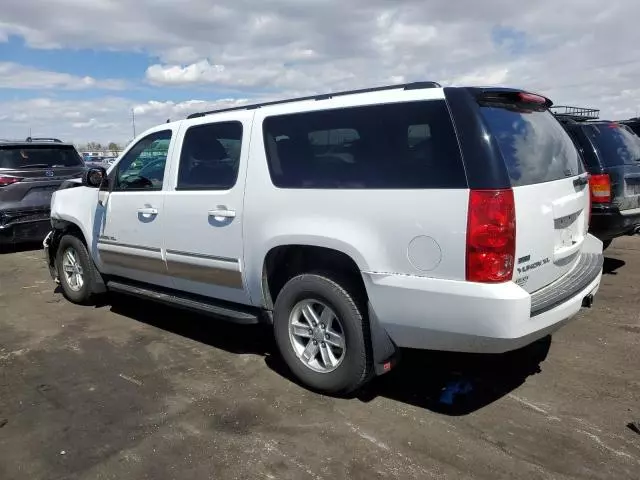 2011 GMC Yukon XL K1500 SLE