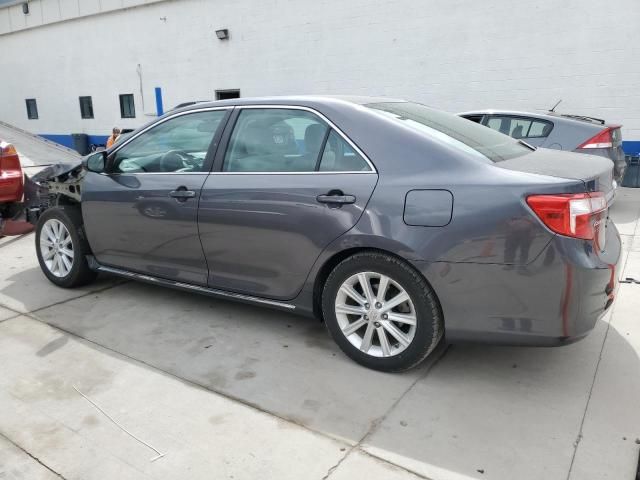 2014 Toyota Camry Hybrid