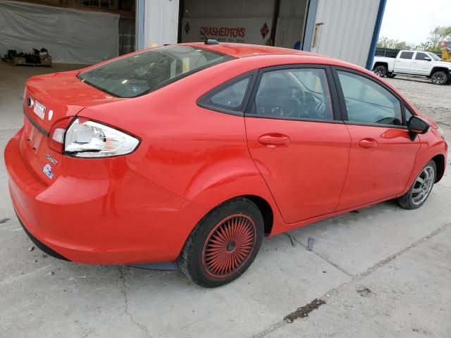 2013 Ford Fiesta SE