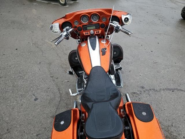 2012 Harley-Davidson FLHXSE3 CVO Street Glide