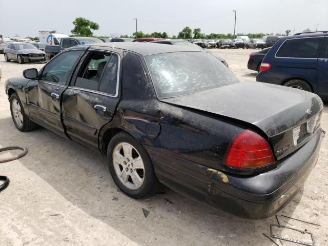 2003 Ford Crown Victoria LX