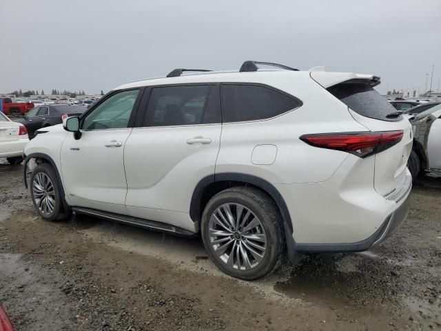 2021 Toyota Highlander Hybrid Platinum