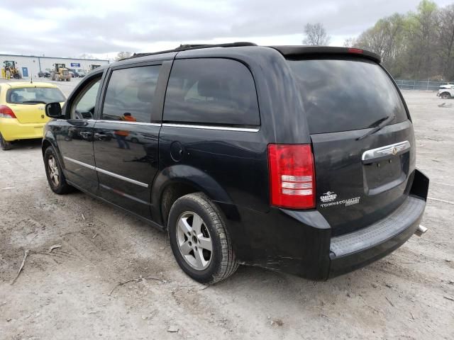 2010 Chrysler Town & Country Touring