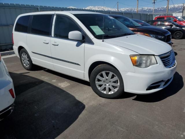 2014 Chrysler Town & Country Touring