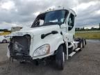 2014 Freightliner Cascadia 125