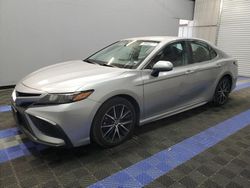 Salvage cars for sale at Orlando, FL auction: 2021 Toyota Camry SE