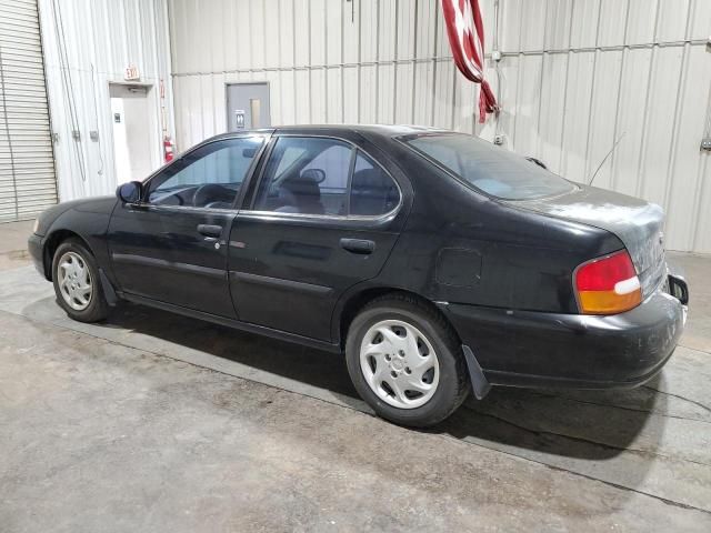 1999 Nissan Altima XE