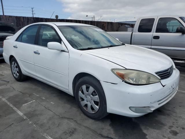 2004 Toyota Camry LE