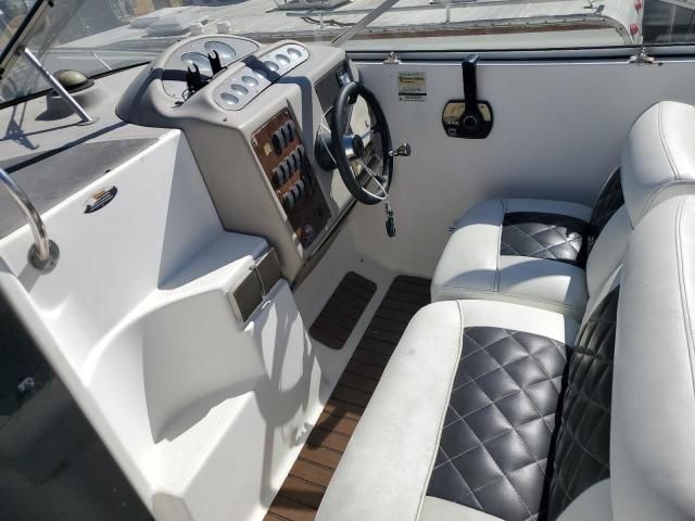 2001 Maxum Boat