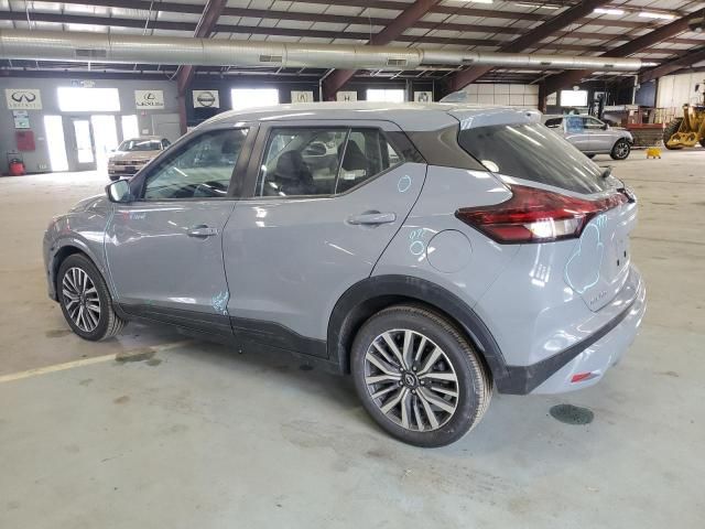 2022 Nissan Kicks SV