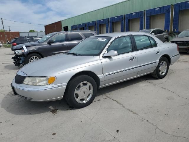 2001 Lincoln Continental