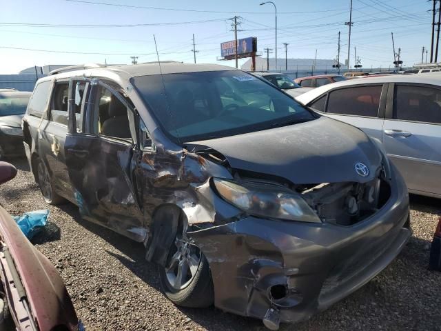 2012 Toyota Sienna Sport