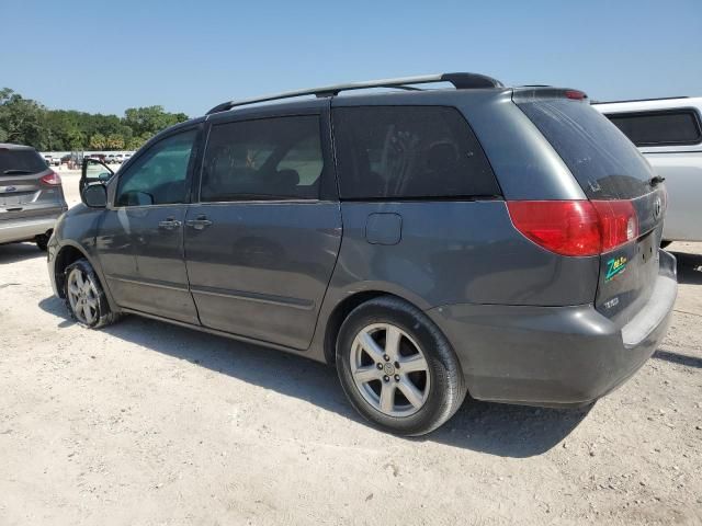 2007 Toyota Sienna CE