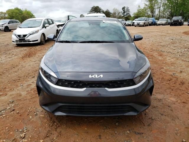 2023 KIA Forte LX