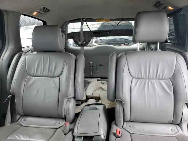 2010 Toyota Sienna XLE