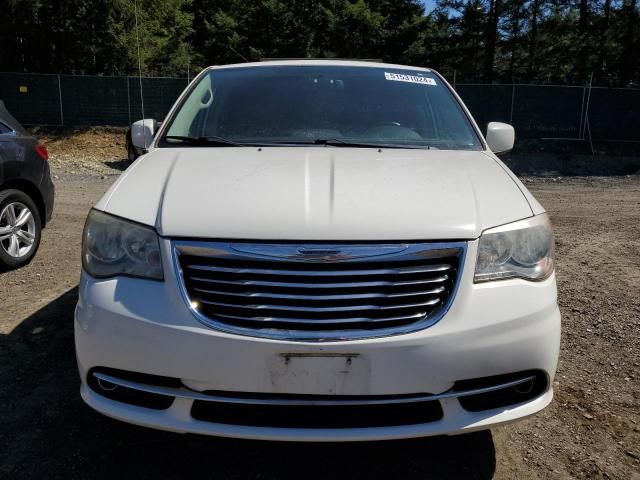 2013 Chrysler Town & Country Touring