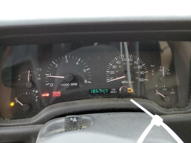 2000 Jeep Cherokee Classic