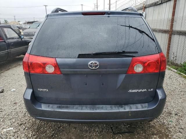 2006 Toyota Sienna CE