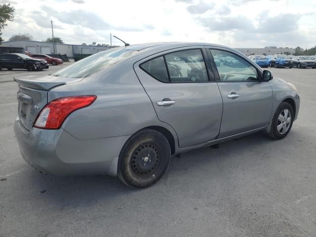 2014 Nissan Versa S