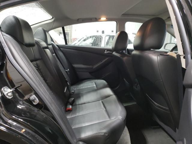 2011 Nissan Altima Base