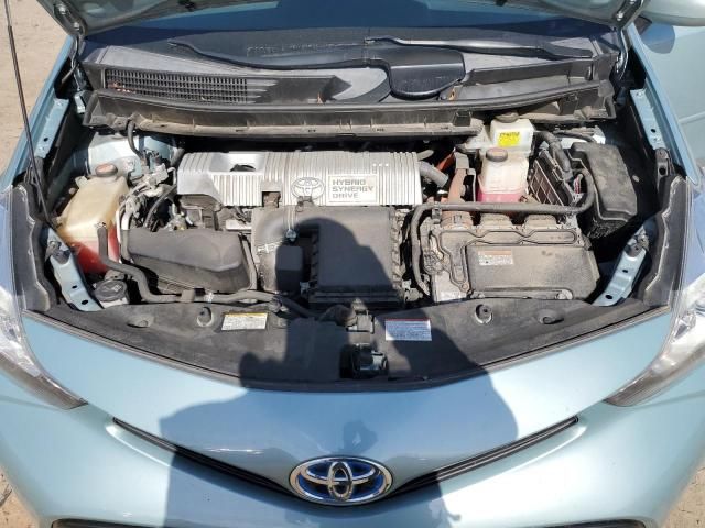 2016 Toyota Prius V