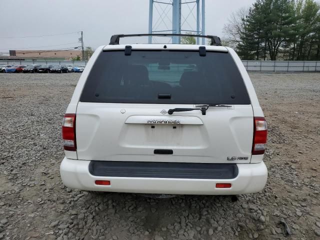 2001 Nissan Pathfinder LE