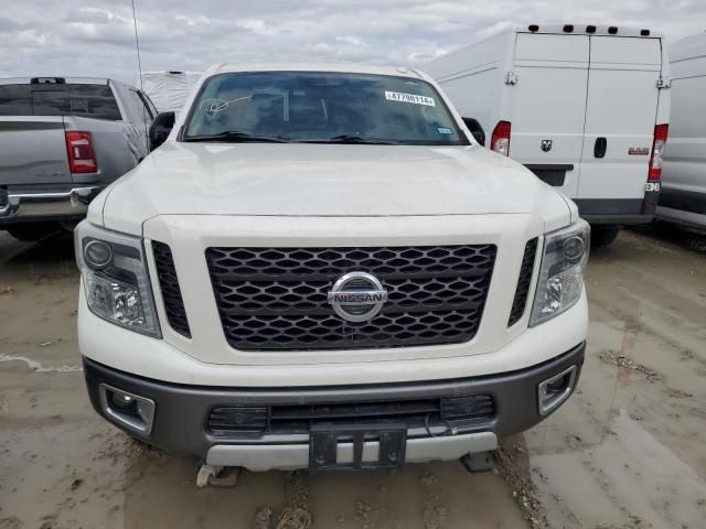 2017 Nissan Titan XD SL