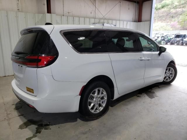 2023 Chrysler Pacifica Touring