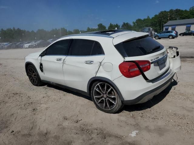 2015 Mercedes-Benz GLA 250