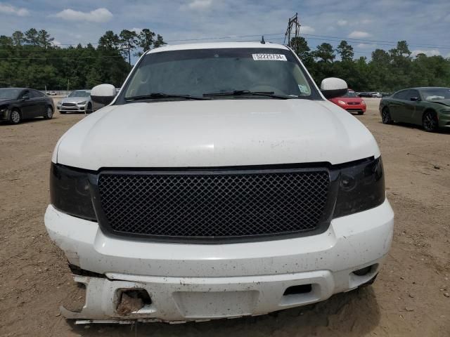 2014 Chevrolet Suburban C1500 LT